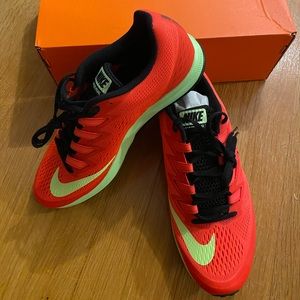 Nike men’s size 10 air zoom speed rival 6